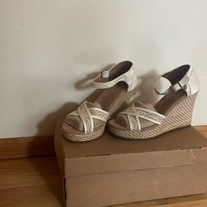 TOMS bridal wedges